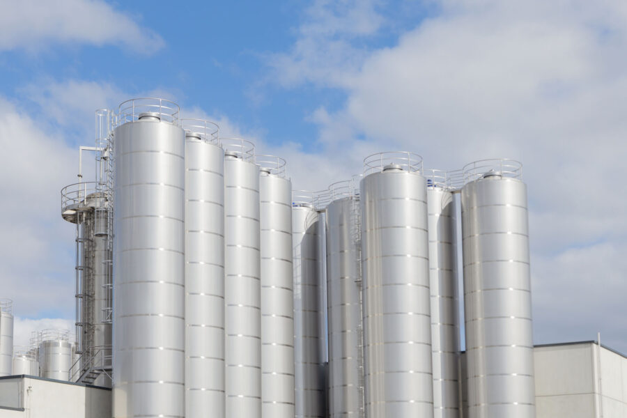 A,Close,Up,Of,Industrial,Silos,For,Food,Milk,Production