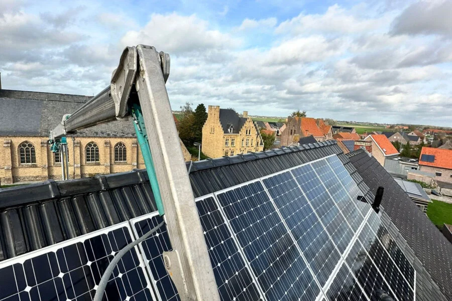 Afspuiten Zonnepanelen